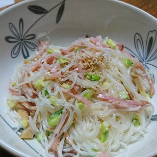 チャーシューとメンマ入り！春雨サラダ